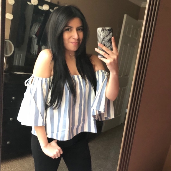 🚫 ALL SIZES SOLD🚫 🌿BILLABONG TOP🌿 - Picture 2 of 8